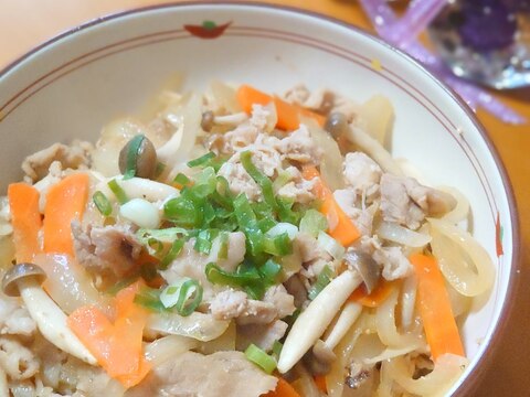 豚肉と野菜のにんにく生姜炒めꕤ୭*